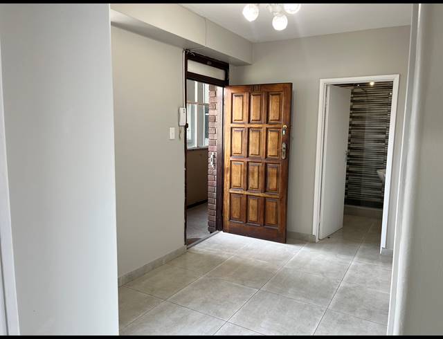 1 BEDROOM FLAT TO LET IN DURBAN CENTRAL